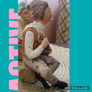 Beautiful preowned vintage handmade village people